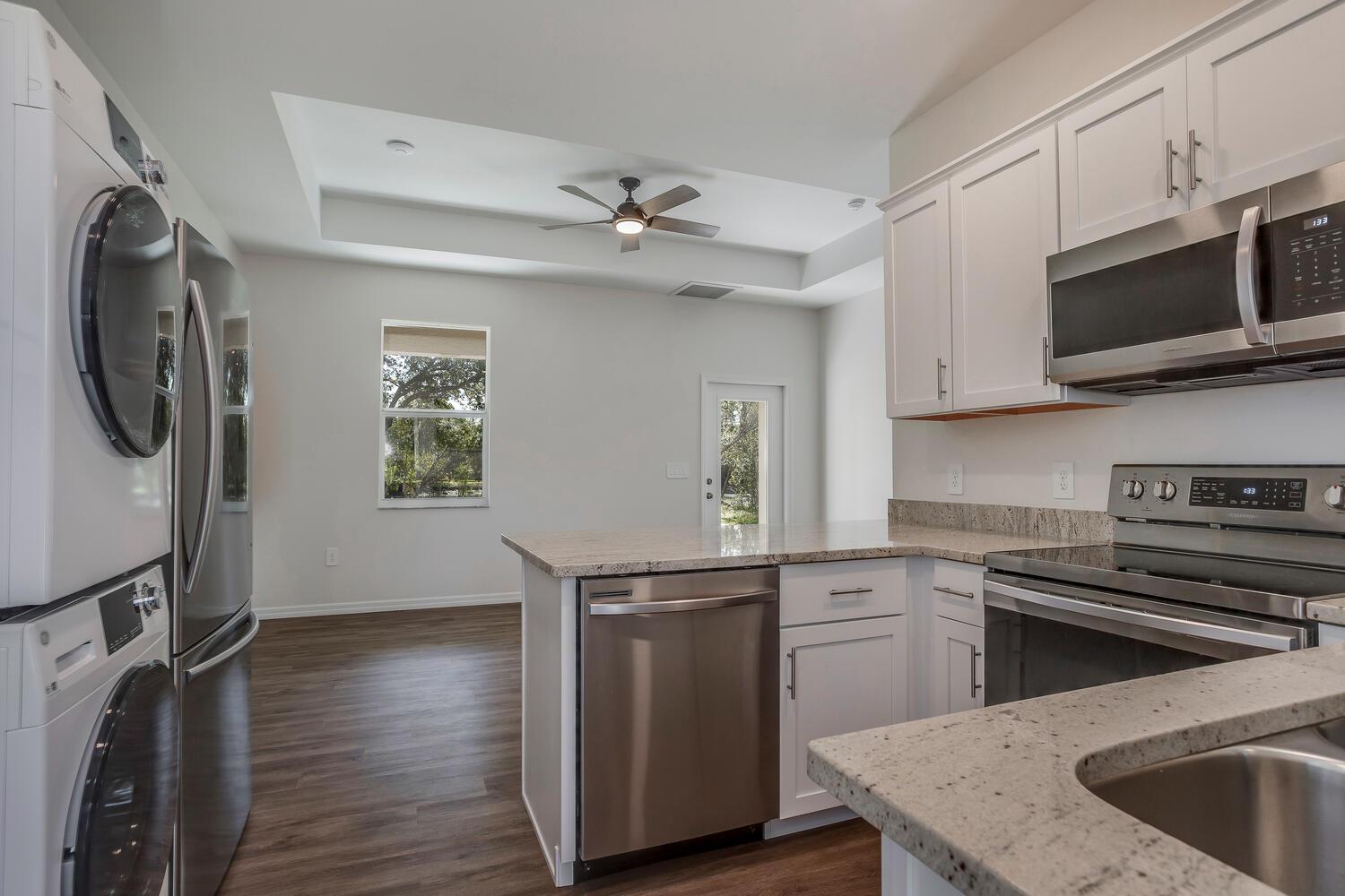 2995-Bateman-Rd-Alva-FL-33920-large-009-008-2995BatemanRdAlvaFL33920FULL-1500x1000-72dpi 2995-Bateman-Rd-Alva-FL-33920-large-009-008-2995BatemanRdAlvaFL33920FULL-1500x1000-72dpi