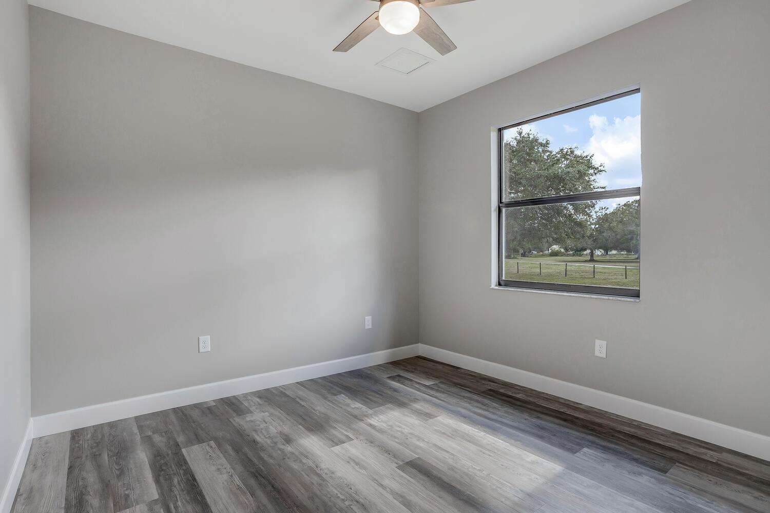 1_16361-Shelby-Ln-North-Fort-large-023-024-16361ShelbyLnNFtMyersFL33917FU-1500x1000-72dpi 1_16361-Shelby-Ln-North-Fort-large-023-024-16361ShelbyLnNFtMyersFL33917FU-1500x1000-72dpi