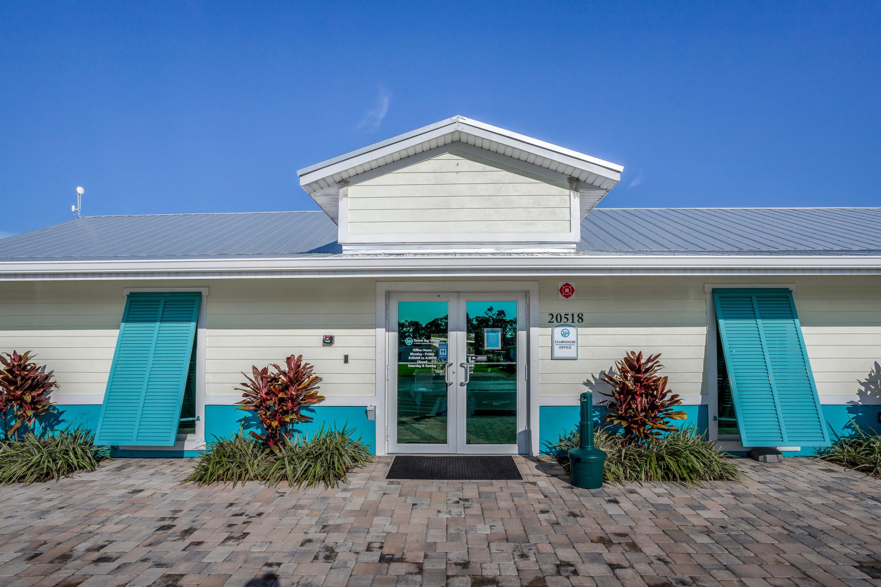20518-Tahitian-Blvd-Estero-FL-print-003-005-Estero-Bay-VillageFULL-2880x1920-300dpi 20518-Tahitian-Blvd-Estero-FL-print-003-005-Estero-Bay-VillageFULL-2880x1920-300dpi