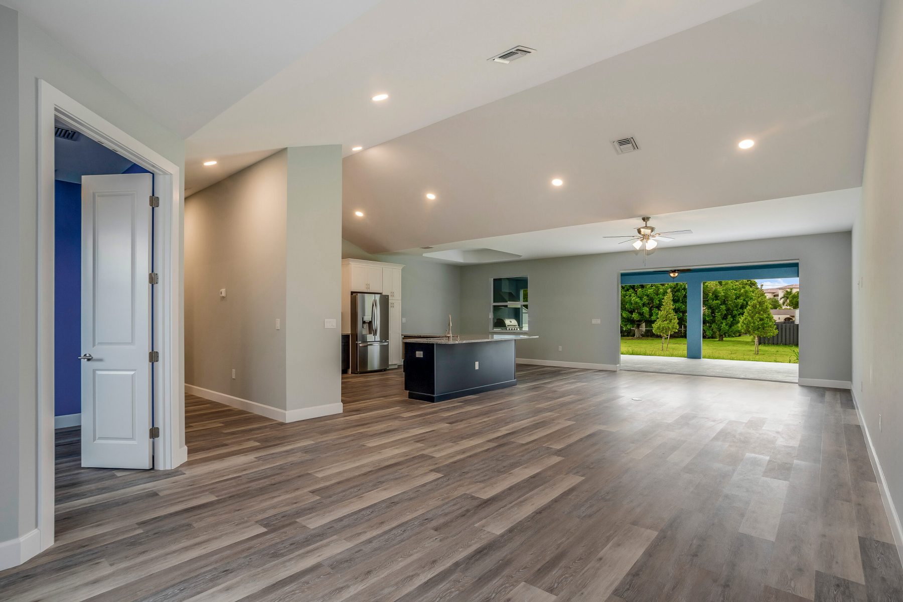 3923-SE-4th-Ave-Cape-Coral-FL-print-006-012-3923SE4thAveCapeCoralFL33904FU-2880x1920-300dpi 3923-SE-4th-Ave-Cape-Coral-FL-print-006-012-3923SE4thAveCapeCoralFL33904FU-2880x1920-300dpi