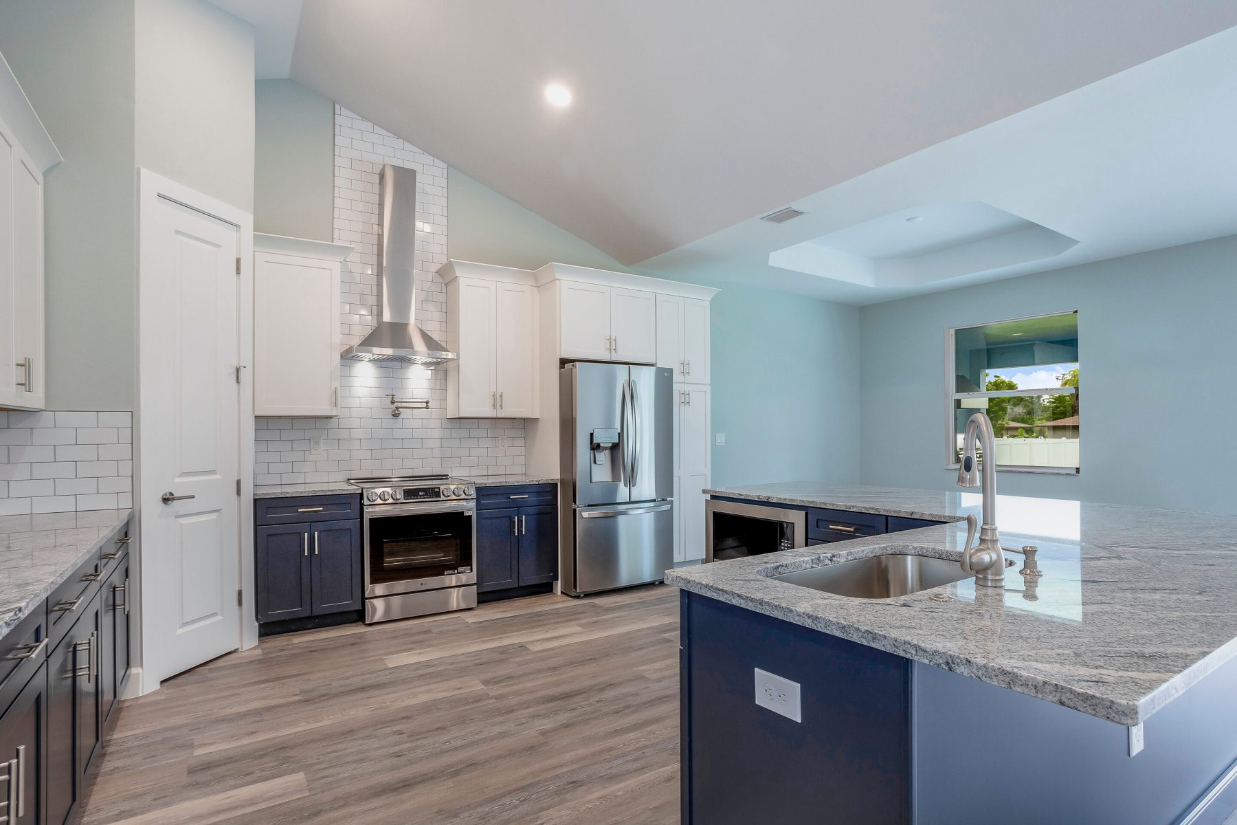 3923-SE-4th-Ave-Cape-Coral-FL-print-008-025-3923SE4thAveCapeCoralFL33904FU-2880x1920-300dpi 3923-SE-4th-Ave-Cape-Coral-FL-print-008-025-3923SE4thAveCapeCoralFL33904FU-2880x1920-300dpi