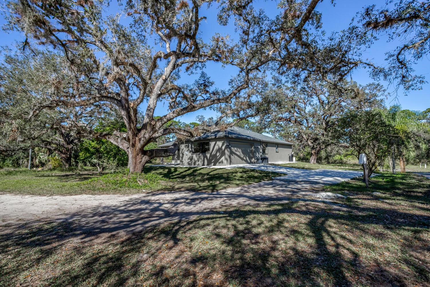 2391-Lippincott-Rd-Alva-FL-large-001-002-2391LippincottRdAlvaFL33920FUL-1500x1000-72dpi 2391-Lippincott-Rd-Alva-FL-large-001-002-2391LippincottRdAlvaFL33920FUL-1500x1000-72dpi