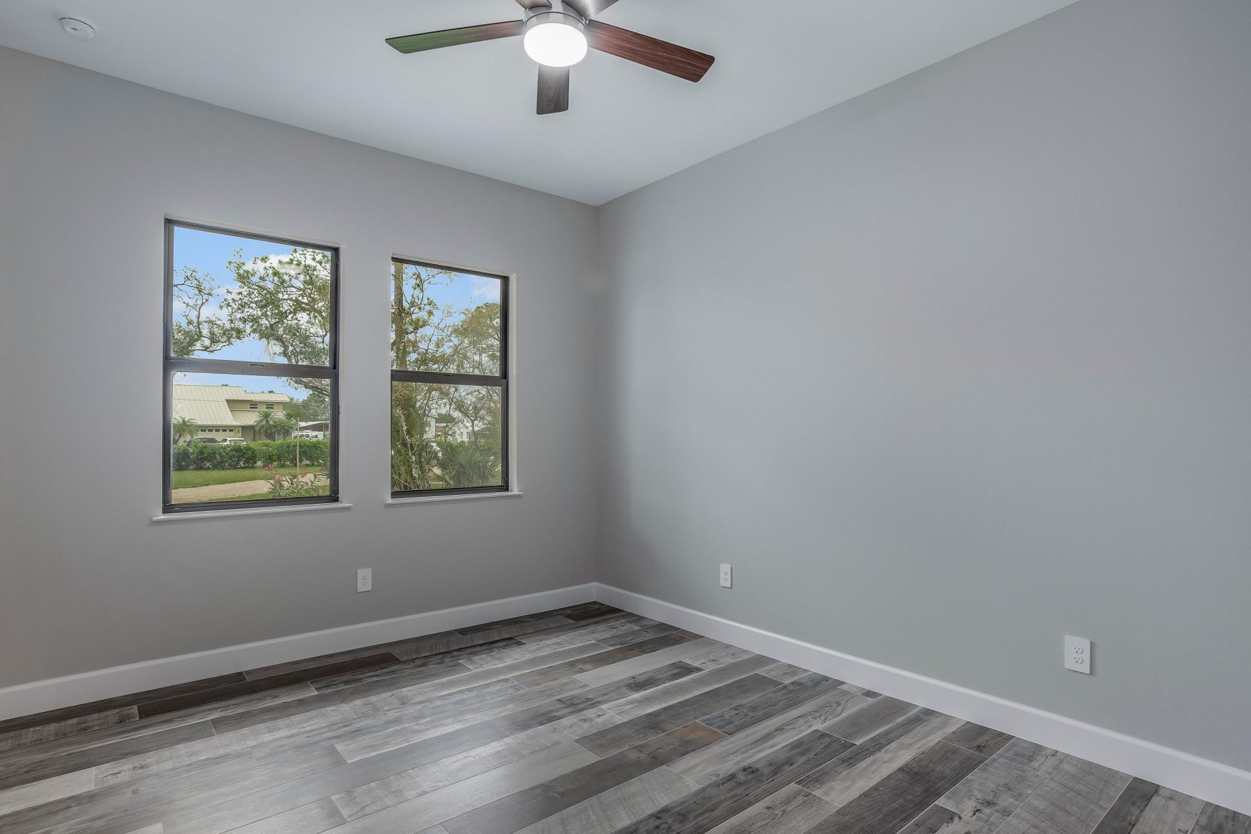 2361-Gardner-Rd-Alva-FL-33920-print-026-036-2361GardnerRdAlvaFL33920FULL-2880x1920-300dpi 2361-Gardner-Rd-Alva-FL-33920-print-026-036-2361GardnerRdAlvaFL33920FULL-2880x1920-300dpi