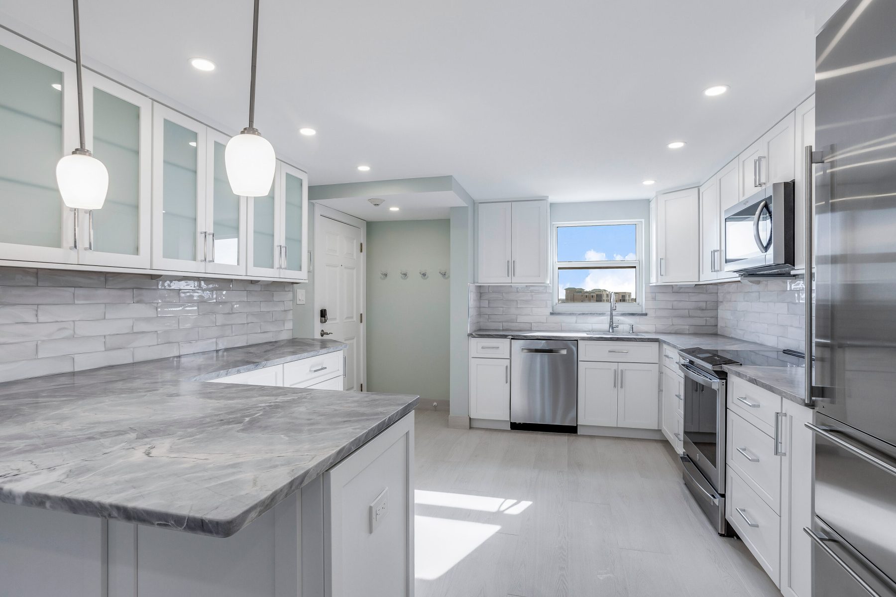 7100-Estero-Blvd-Apt-901-Fort-print-003-015-7100EsteroBlvd901FtMyersBeachF-2880x1920-300dpi 7100-Estero-Blvd-Apt-901-Fort-print-003-015-7100EsteroBlvd901FtMyersBeachF-2880x1920-300dpi