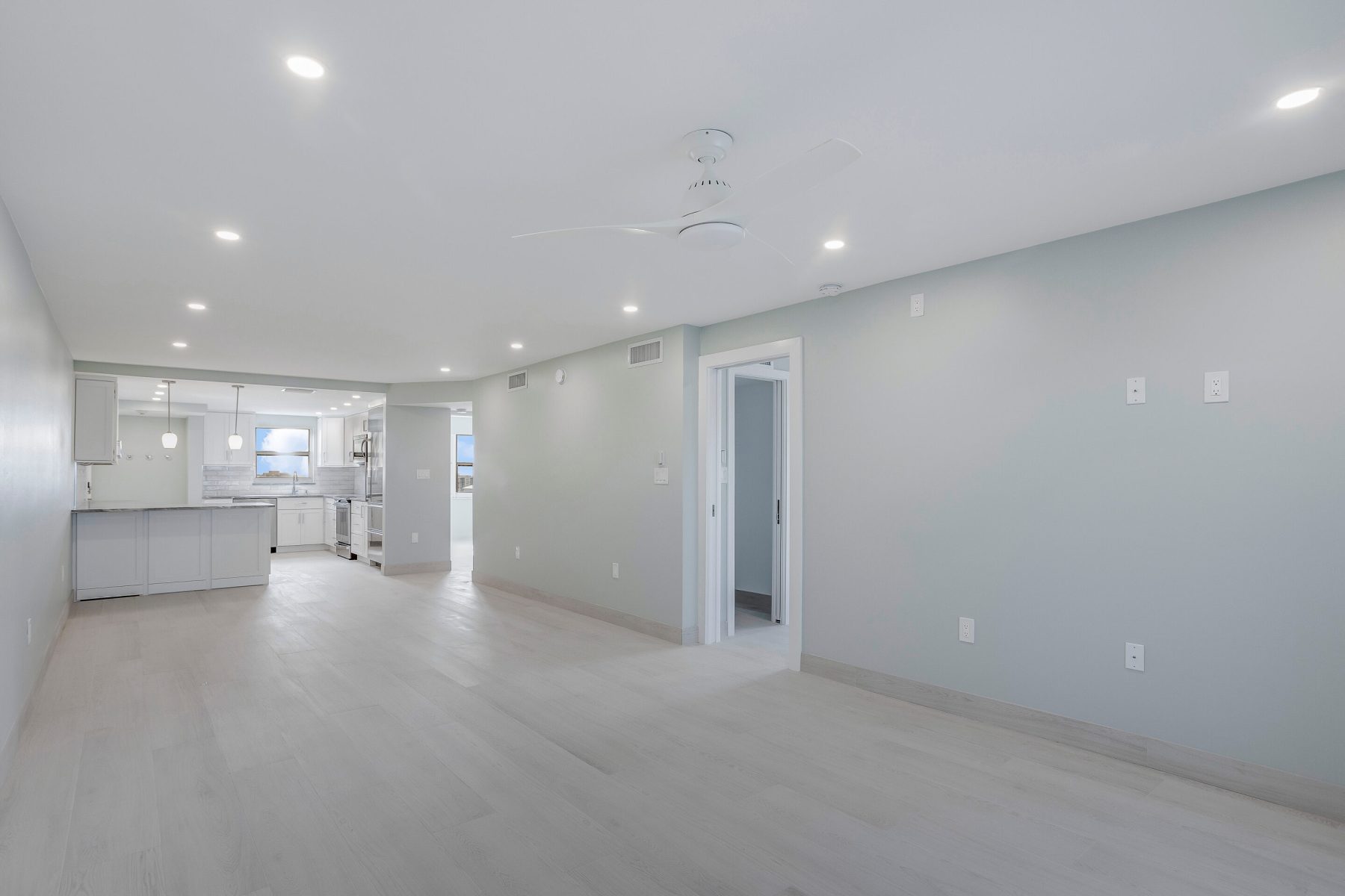 7100-Estero-Blvd-Apt-901-Fort-print-010-007-7100EsteroBlvd901FtMyersBeachF-2880x1920-300dpi 7100-Estero-Blvd-Apt-901-Fort-print-010-007-7100EsteroBlvd901FtMyersBeachF-2880x1920-300dpi